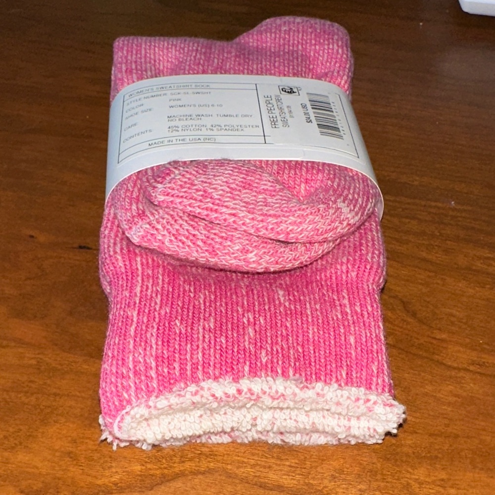 Free People American Trench Rose Sweatshirt Crew Socks NWT - Picture 7 of 9